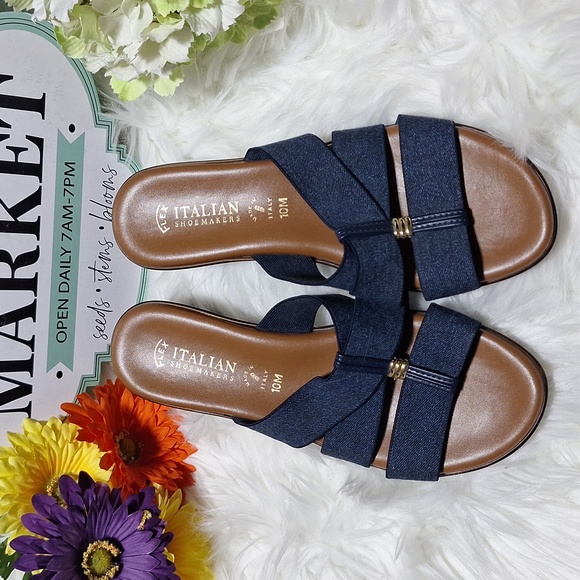 Flex Italian shoemaker 10M blue sandles - Picture 2 of 5